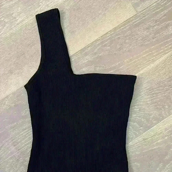 Zara One Shoulder Bodysuit - Picture 4 of 7